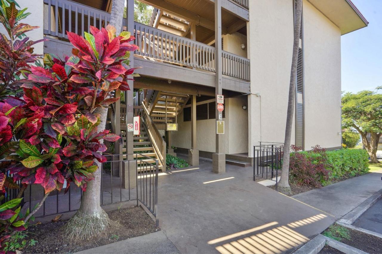 Airy Kailua-Kona Condo Less Than 1 Mi To Beach And Town Exterior photo